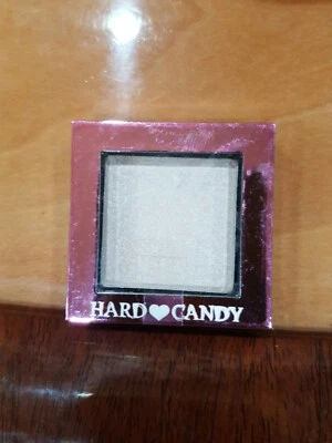 HARD CANDY SINGLE & LOVING IT Eyeshadow SINGLE FLIRTY 520 DISCONTINUED - Image 1 of 3
