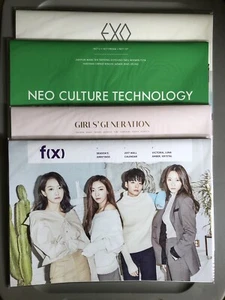 Calendario da parete ufficiale saluti stagione 2017 EXO NCT generazione ragazze f(x) - Foto 1 di 9