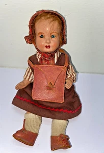 SMALL ANTIQUE/VINTAGE COMPOSITION DOLL 9" - Picture 1 of 8
