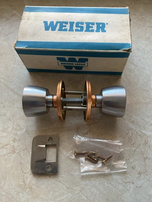 Weiser Tulip Copper/Satin Chrome Door Knobs  - Image 1 of 3