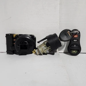 💥 2002-2004 Jeep Liberty Key + Ignition Cylinder + Start Switch OEM - Picture 1 of 2