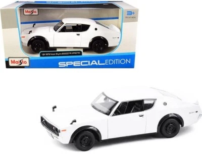 MAISTO-MODELLINO AUTO 1:24 1973 NISSAN SKYLINE 2000GT-R BIANCO DIE-CAST METAL - Immagine 1 di 4