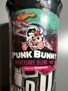 Taza vaso café Punk Bunny (exclusivo de Speedway raro) Green Day Saviors - Imagen 1 de 5