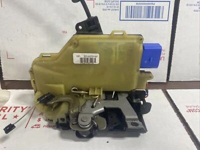 Volkswagen Phaeton 2004 | Actuador de bloqueo de pestillo de puerta delantera derecha - OEM 3D1 837 016 Foto 1 de 4