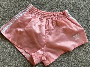 Vey rare Pink Vintage Adidas Nylon Shorts Glanz Sprinter Shiny football - Picture 1 of 3