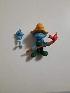 Puffo contadino McDonalds 2011 giocattolo Happy Meal e mini puffo scontroso - Foto 1 di 5