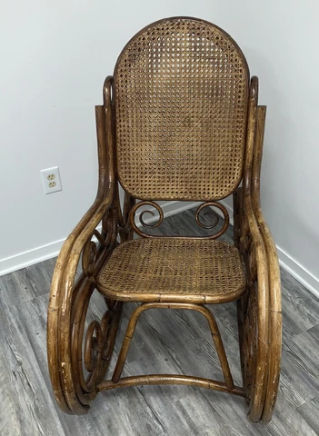 VTG MCM Thonet Style Bentwood Ornate Rocking Chair Boho Rattan Cottage Wicker Cover
