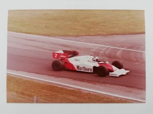Foto Originale Formula 1 GP Imola 1984 Alain Prost su MCLAREN MP4/2 in Gara - Picture 1 of 1
