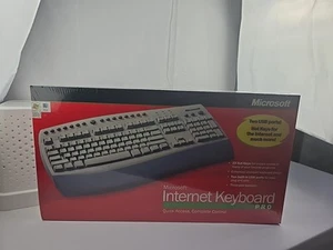 Microsoft Internet Keyboard Pro C1700001 Wired 2 USB Ports Hot Keys Rare New - Picture 1 of 5