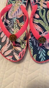Lilly Pulitzer Damen Zehentrenner Flip Flops Sandalen pink blau Größe 5/6 - Bild 1 von 3
