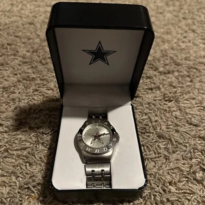 Gametime Dallas Cowboys Watch Silver NFL Watch Works Tested Adjustable - Picture 1 of 5