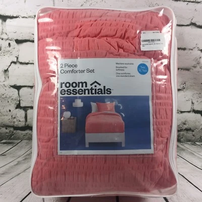 Room Essentials Twin / Twin XL Coral 2 Piece Comforter Set Dorm College Pre Teen - Image 1 of 4