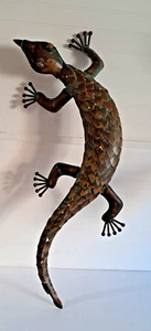 Large Metal Wall Hanging Gecko Bronze Tone Brown Green 11x31 inch Indoor/Outdoor - Picture 1 of 22