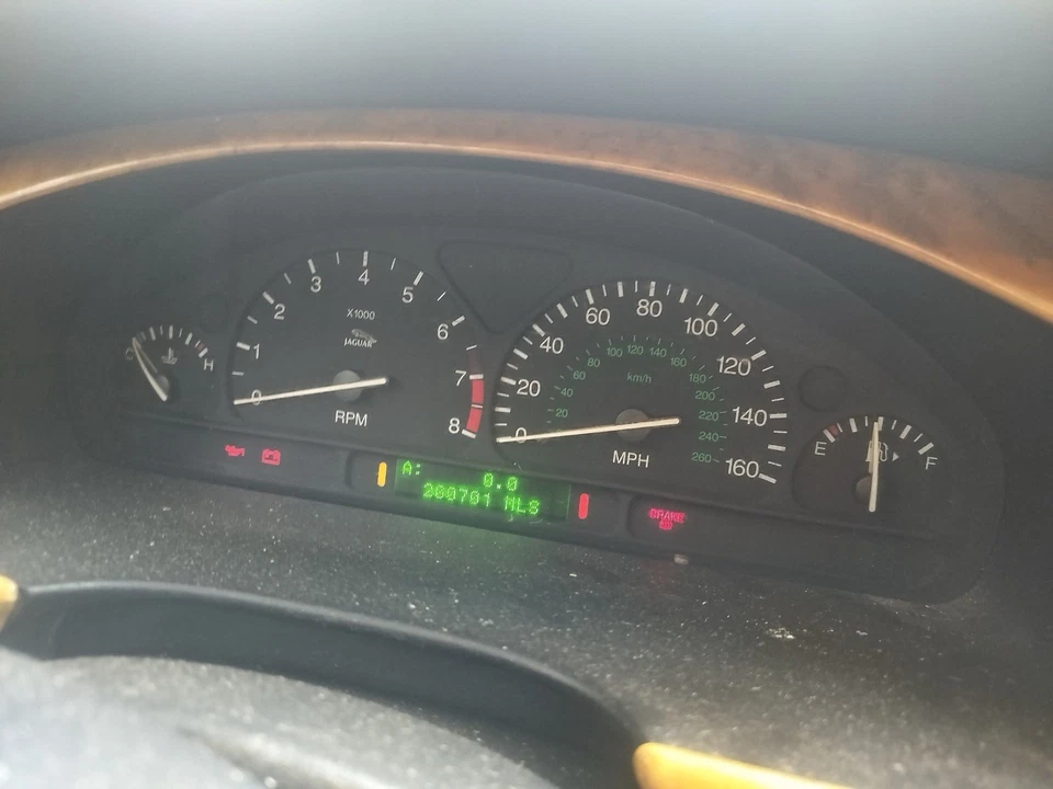 Grupo velocímetro Jaguar S 2000-2001 kilometraje desconocido XR8F-10849-BL OEM Foto 1 de 4