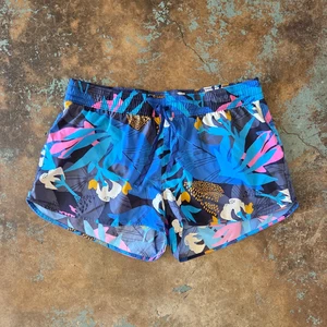 Patagonia Women's Stretch Planing Micro Shorts Size L 2" Inseam Floral Navy - Picture 1 of 8