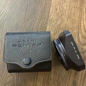 Asahi Pentax Takumar 1:3.5 28mm Clamp-On Lens Hood w/Case F3.5 Vintage - Picture 1 of 6