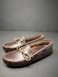 Minnetonka Moccasins 698 Women's 8 M Leather Driving Moccasins Dark Brown Shoes - Picture 1 of 8