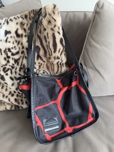 Marc Jacobs Black And Red Giraffe Print Expandable Tote Bag Funky Leather Fabric - Picture 1 of 9