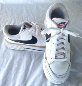 Nike Court Legacy Lift Damen-Tennisschuhe Größe 8 weiß DM7590-100 Plateau - Bild 1 von 8