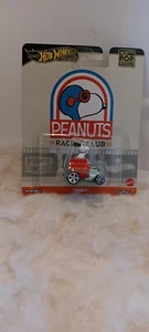 Hot Wheels Premium Pop Culture Peanuts 1950 Racing Club Snoopy 2024 - Picture 1 of 13