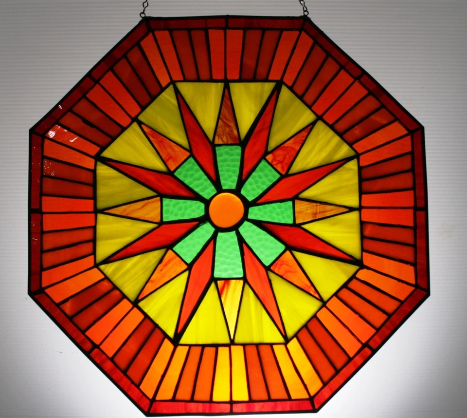 Vintage 18" Leaded Stained Glass Suncatcher  Foto 1 de 1