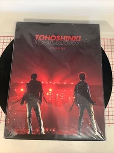 TOHOSHINKI TVXQ LIVE TOUR 2018 TOMORROW Blu-ray AVXK-79568 FIRST LIMITED JAPAN - Foto 1 di 2