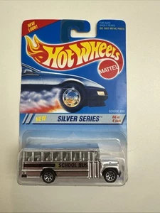 1995 Hot Wheels #328 Silver Series 4/4 SCHOOL BUS Chrome - Picture 1 of 5