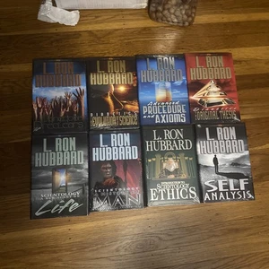 8 L Ron Hubbard Scientology books - Imagen 1 de 6