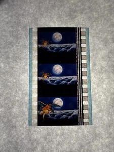 Authentic Pokemon Film 35mm - 3x Cells Charizard The First Movie 2000 - Picture 1 of 1