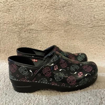 Sanita The Original Danish Clogs Skull Star Print Black Pink Teal Womens Size 8 - Image 1 of 4