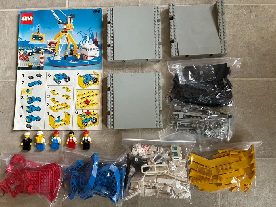 Lego 6541 Classic Town Harbor INTERCOASTAL SEAPORT w/Instructions - Image 1 of 2