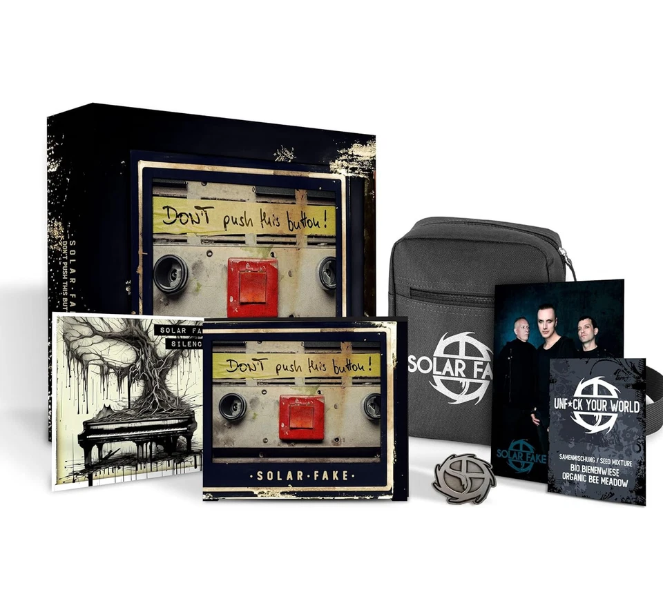 SOLAR FAKE Don’t push this button! - 3CD - BOX / FANBOX (2024) - Bild 1 von 1