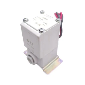 SMC VX230KA Solenoid Valve, 2-Port, Normally Closed, ø10mm One-Touch, 24VDC Coil - Picture 1 of 6