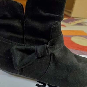 Sonoma new Black girls booties with bow  size 5 - Picture 1 of 1