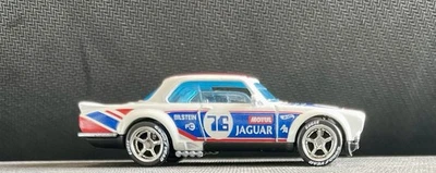 Hot Wheels Jaguar XJC V12 cupé rueda y neumático PERSONALIZADOS pilotos reales  Foto 1 de 4