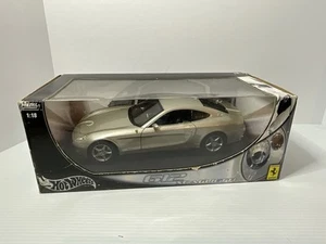 Hot Wheels Ferrari 612 Scaglietta 1/18 scale diecast silver NIB - Bild 1 von 8