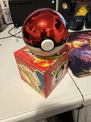 1999 Pokémon Charizard 23K Gold-Plated Trading Card Vintage Burger King Red Box - Image 1 of 3