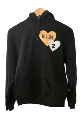 SUDADERA CON CAPUCHA KOBE BRYANT & GIGA TRIBUTE NEGRA SLOAN BENNETT PARA HOMBRE TALLA MEDIANA Foto 1 de 4