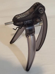 Wine Bottle Opener Rugged Black Heavy Duty  Corkscrew New - Picture 1 of 10