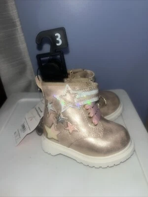 Botas de combate Wonder Nation bebê menina estrela rosa brilho criança tamanho 3 novas com etiquetas - Imagem 1 de 3