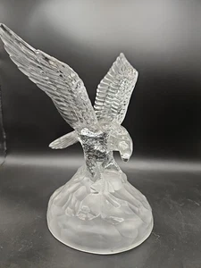 Vtg Cristal D'Arques Lead Crystal Glass Bald Eagle Figurine Frosted Base 8" - Picture 1 of 10