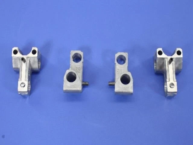 For Dodge Charger 2008-2010 Mopar 05191332AB Rocker Arm Shaft Support Foto 1 de 4