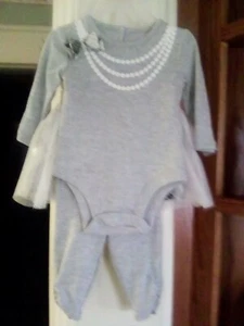 Girl's Outfit Size 0-3 Months, Gray 3-Piece Set, L/S One piece, Pants, Tutu, NWT - Picture 1 of 6