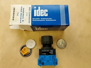 Idec HW1B-M1F20-W/HW1BM1F20W Push Button NIB - Picture 1 of 4