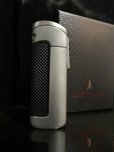 Lotus CEO Triple Torch Flame Lighter w/ Cigar Punch - Silver - New - Picture 1 of 4