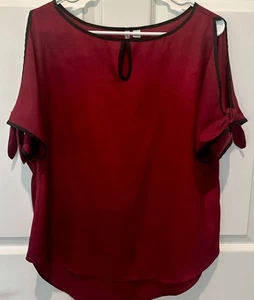 Women’s Cato Cold Shoulder Maroon & Black Shortsleeve Blouse - Small/Medium - Picture 1 of 7