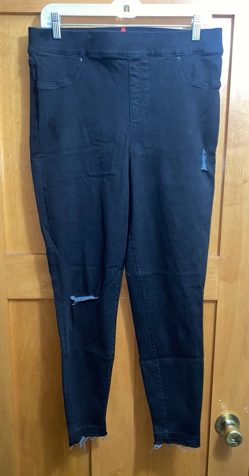 Pantalones de mezclilla ajustados al tobillo SPANX negros desgastados dobladillo crudo tiro alto XL Foto 1 de 3
