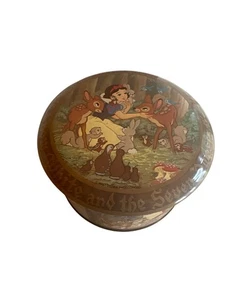 Vintage Disney Snow White And The Seven Dwarfs Metal Tin Container - Picture 1 of 5