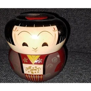 Caja de baratija de 2 piezas para muñeca Kokeshi de laca - Imagen 1 de 6
