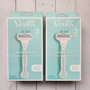 2× Gillette Venus Smooth Sensitive 3 Blade Razor, 1 Handle + 2 Cartridges  - Picture 1 of 2